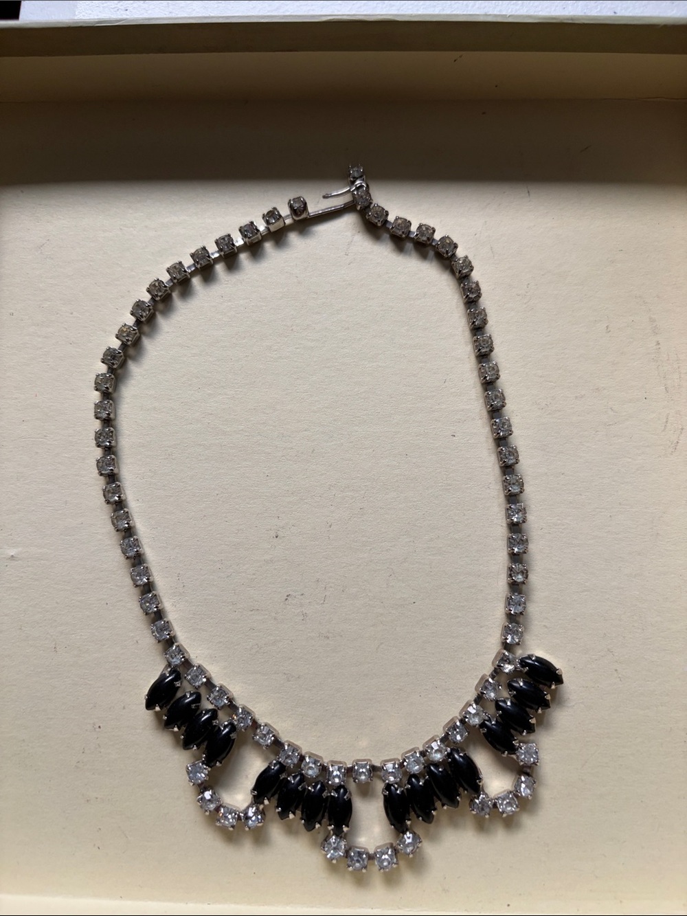 Vintage Mid-Century Collar Necklace